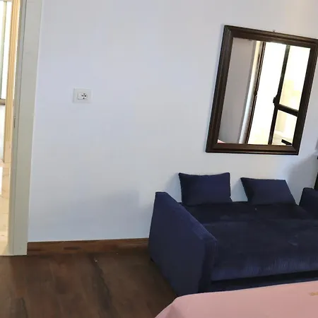 Hotel Sefabrothershotel Golem (Tirana)