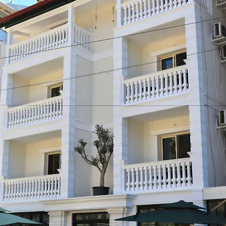 Hotel Sefabrothershotel Golem (Tirana)
