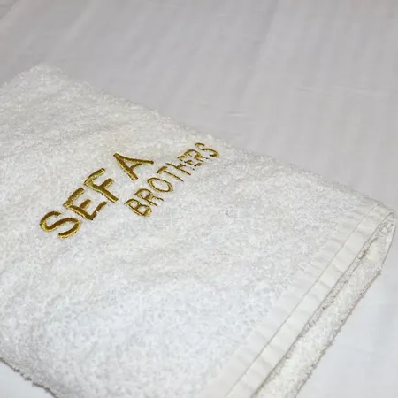 Hotel Sefabrothershotel Golem (Tirana)